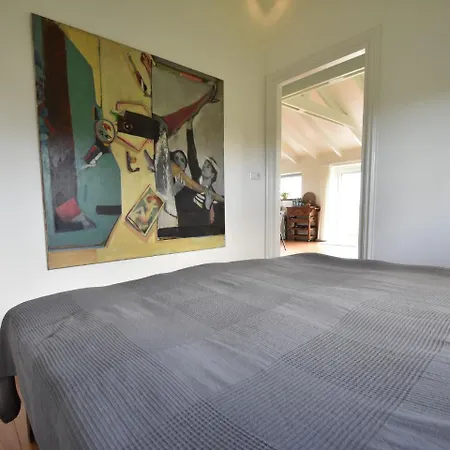 Cozy In Netherlands With Meadow View