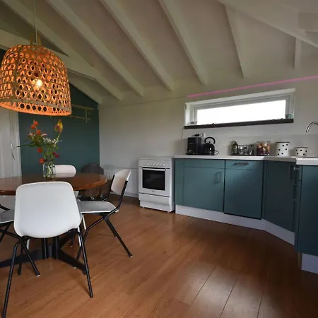 Cozy In Netherlands With Meadow View