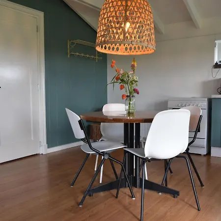 Lejlighed Cozy In Netherlands With Meadow View
